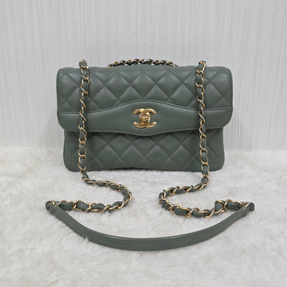 Chanel Green Lambskin Daily Companion Coco Vintage Flap Bag