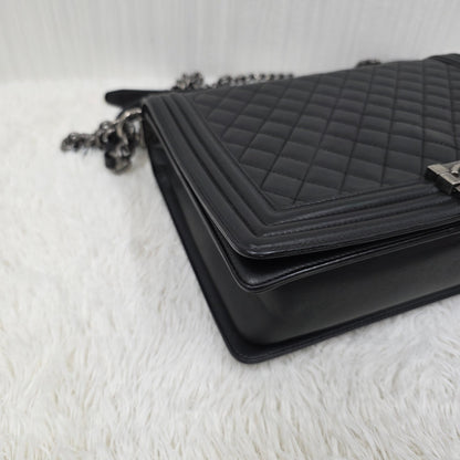 CHANEL Boy Chanel Chain Shoulder Bag [Pre-Owned]