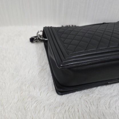 CHANEL Boy Chanel Chain Shoulder Bag [Pre-Owned]