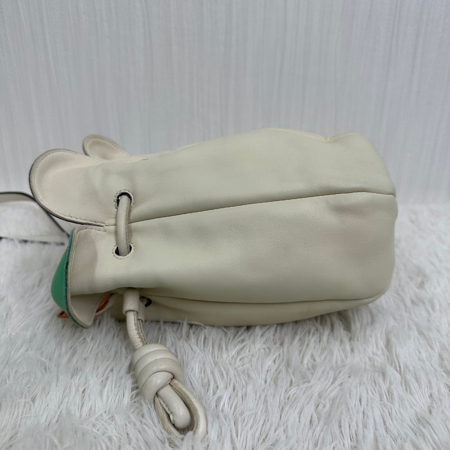 LOEWE Leather Shoulder Handbag [Pre-Owned]