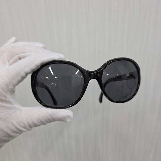 CHANEL Pearl & Lace Detail Sunglasses in Black and Clear [Pre-Owned]