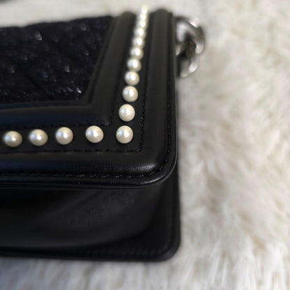 CHANEL Boy Chanel Tweed Chain Shoulder Handbag in Black with Silver Hardware [Pre-Owned]