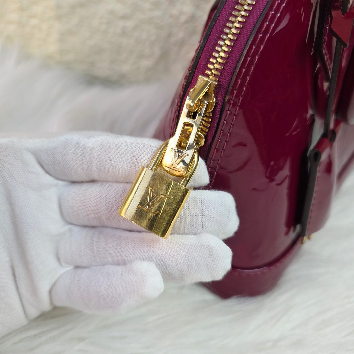 路易威登 Monogram Vernis Alma BB 两用手提包 [二手] 