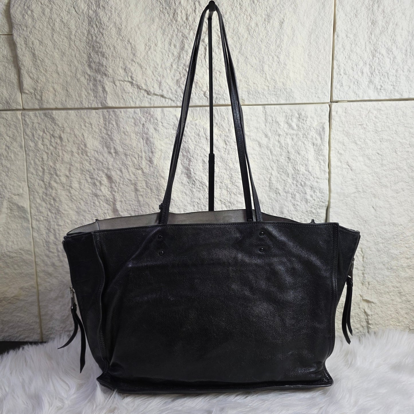 PRADA Etiquette Leather Tote Shoulder Handbag in Black [Pre-Owned]