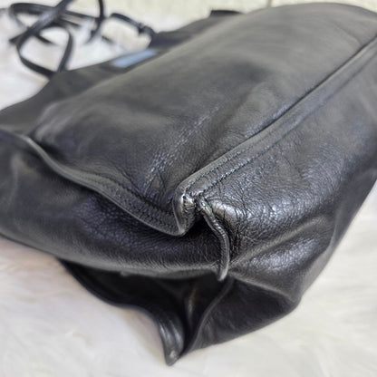 PRADA Etiquette Leather Tote Shoulder Handbag in Black [Pre-Owned]