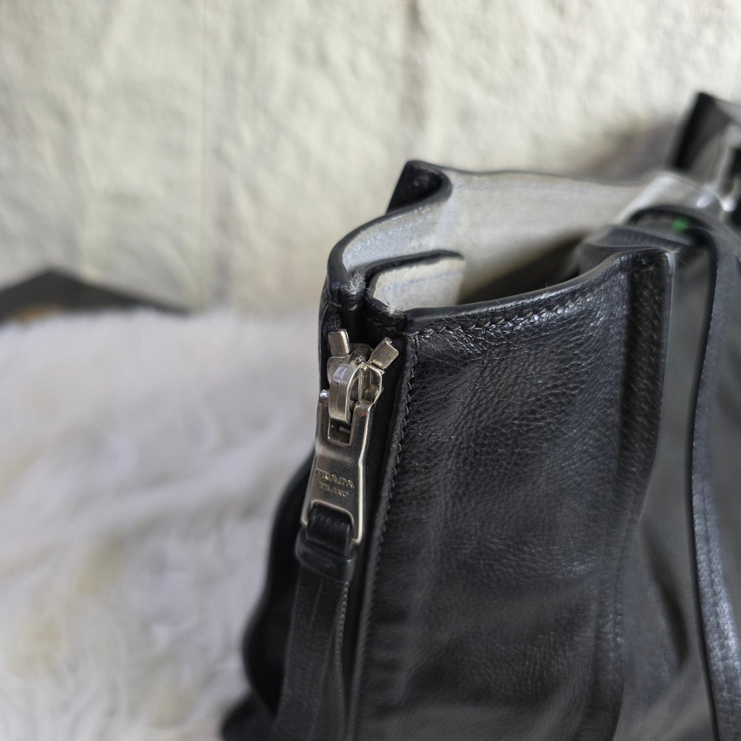 PRADA Etiquette Leather Tote Shoulder Handbag in Black [Pre-Owned]