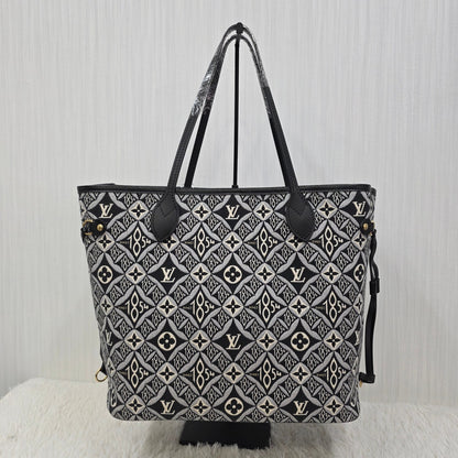 LOUIS VUITTON Neverfull MM Monogram Jacquard Tote Bag in Grey (M57230) [Pre-Owned]