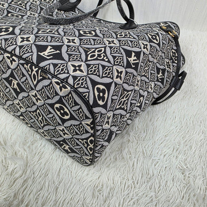 LOUIS VUITTON Neverfull MM Monogram Jacquard Tote Bag in Grey (M57230) [Pre-Owned]