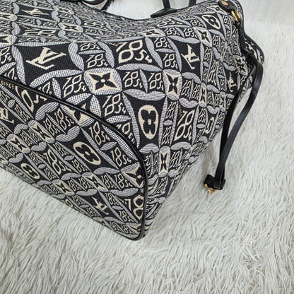 LOUIS VUITTON Neverfull MM Monogram Jacquard Tote Bag in Grey (M57230) [Pre-Owned]