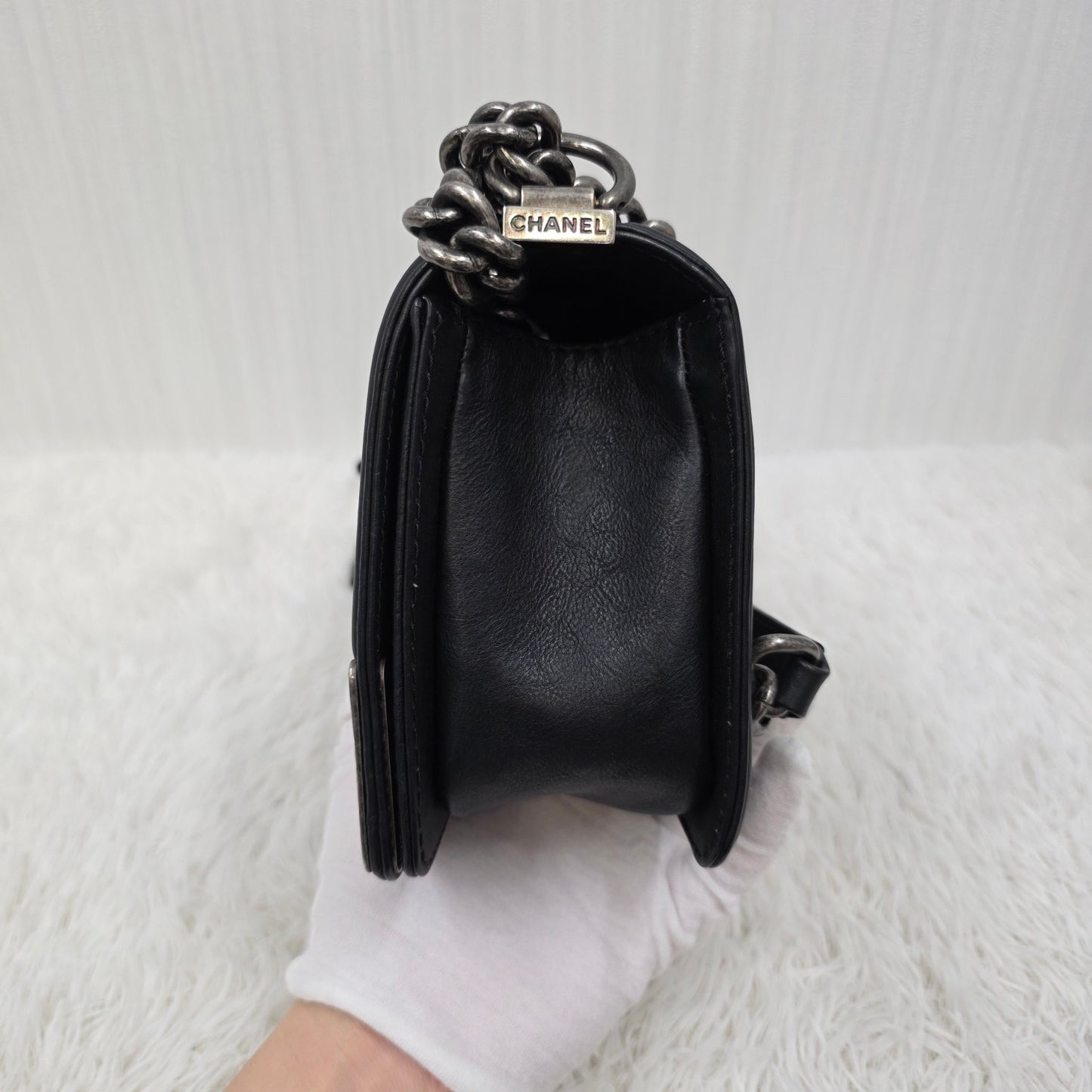 CHANEL Boy Chanel Chain Shoulder Bag Leather Black Silver Hardware [Pre-Owned]