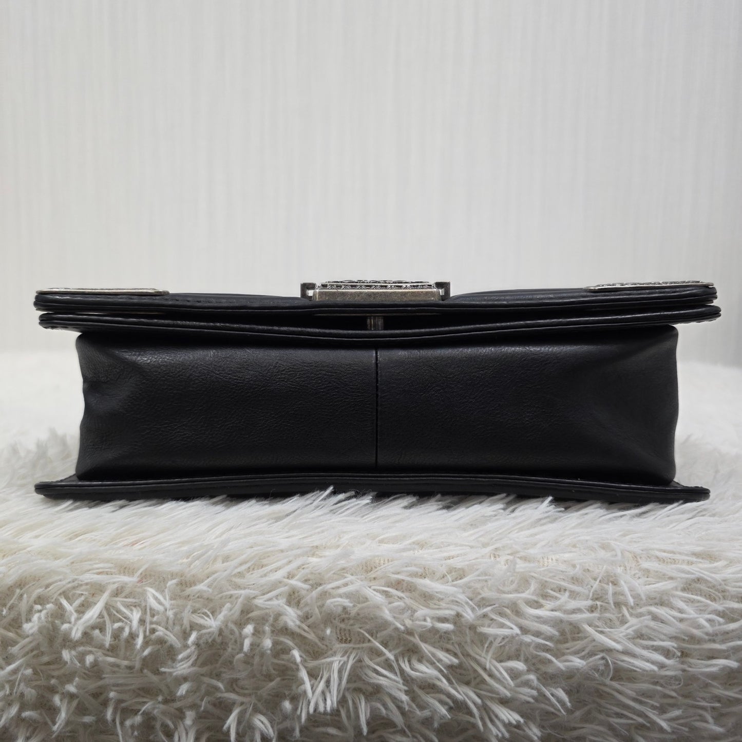 CHANEL Boy Chanel Chain Shoulder Bag Leather Black Silver Hardware [Pre-Owned]