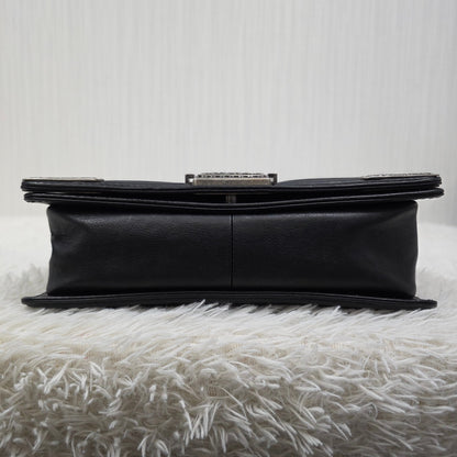 CHANEL Boy Chanel Chain Shoulder Bag Leather Black Silver Hardware [Pre-Owned]