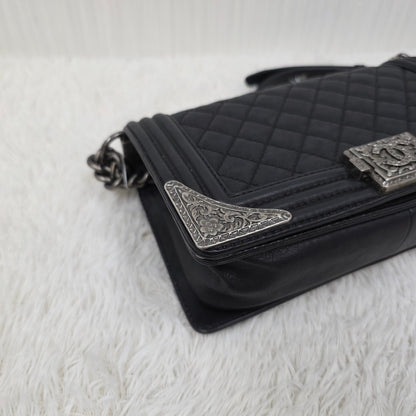 CHANEL Boy Chanel Chain Shoulder Bag Leather Black Silver Hardware [Pre-Owned]