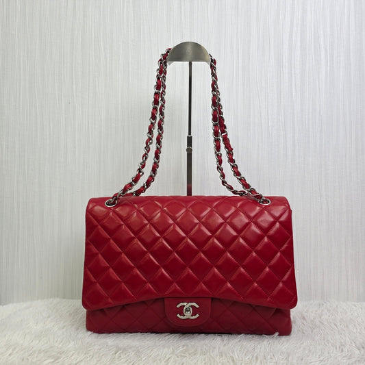 CHANEL Maxi CF Shoulder Bag (Pre-owned)