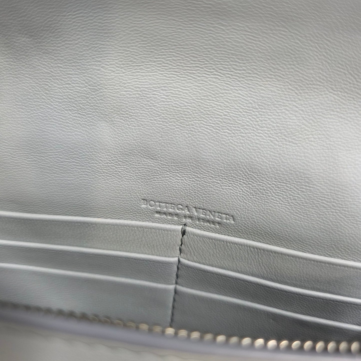 Bottega Veneta Chained Crossbody Bag (Pre-owned)