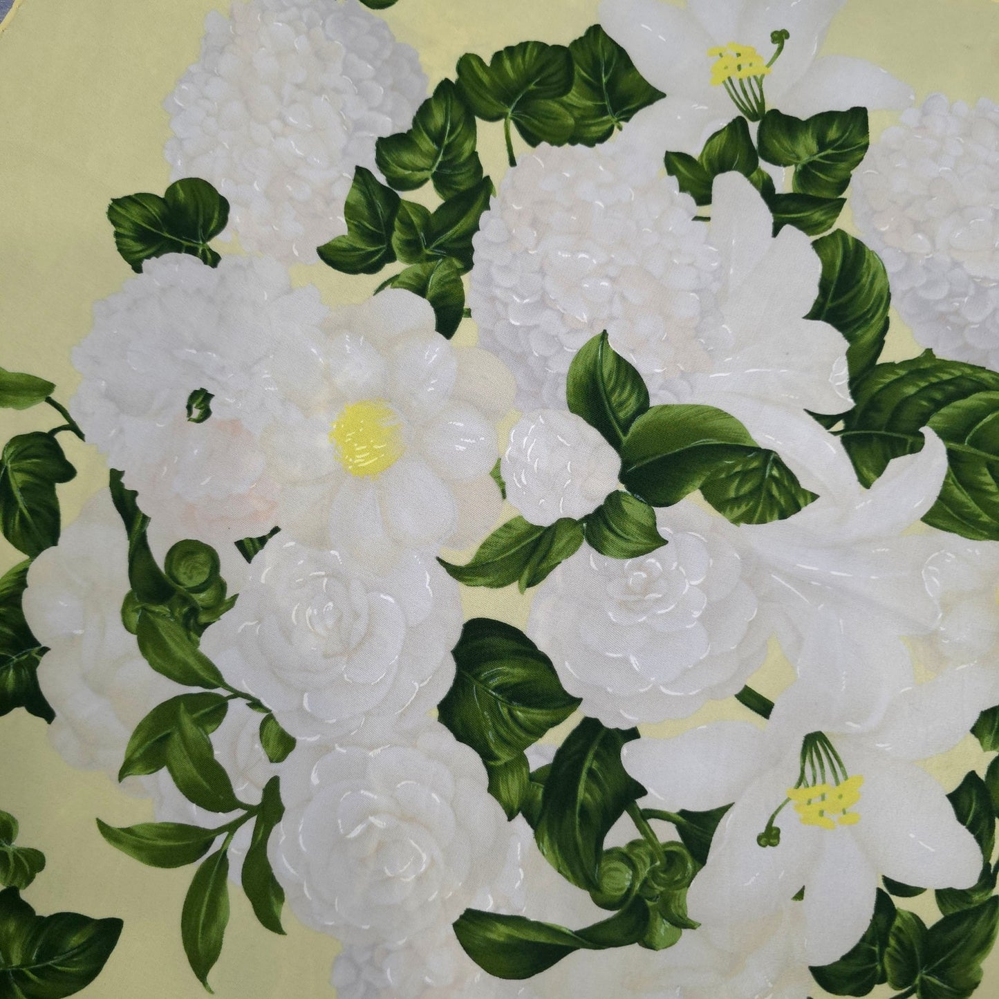 CHANEL Silk Scarf (Pre-owned)