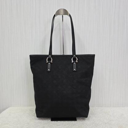 Ferragamo Tote Handbag (Pre-owned)