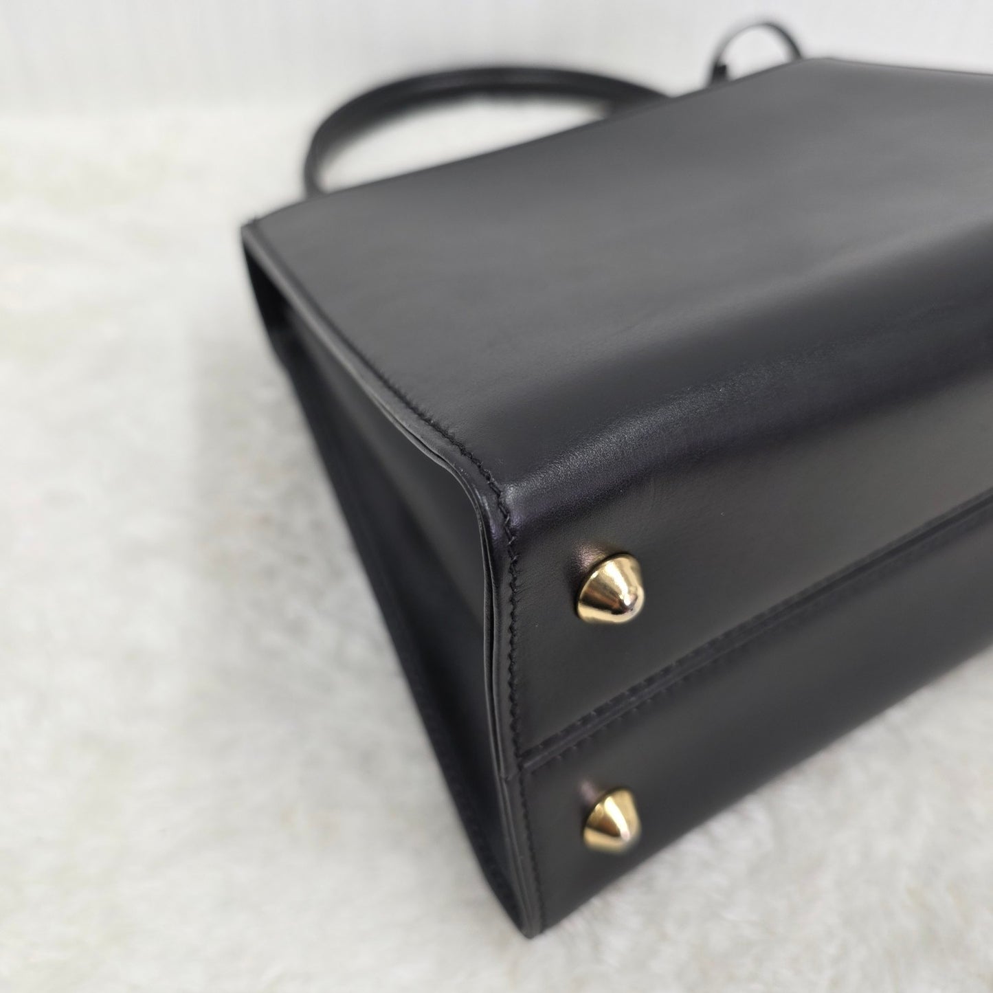 Bally Handbag (Pre-owned)
