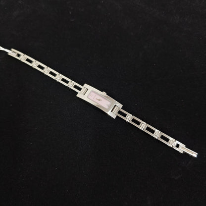 GUCCI Silver Square Type Watch (Pre-owned)