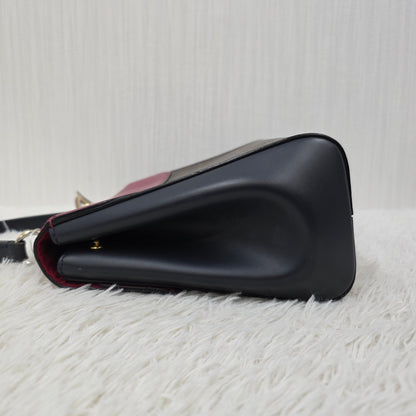 Louis Vuitton Monogram Cluny Bag (Pre-owned)