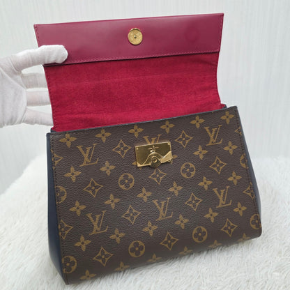 Louis Vuitton Monogram Cluny Bag (Pre-owned)