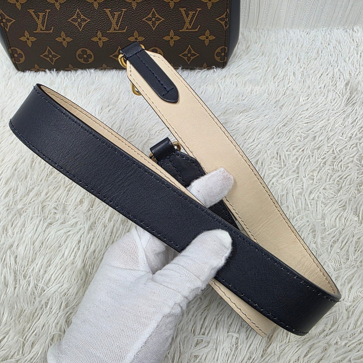 Louis Vuitton Monogram Cluny Bag (Pre-owned)