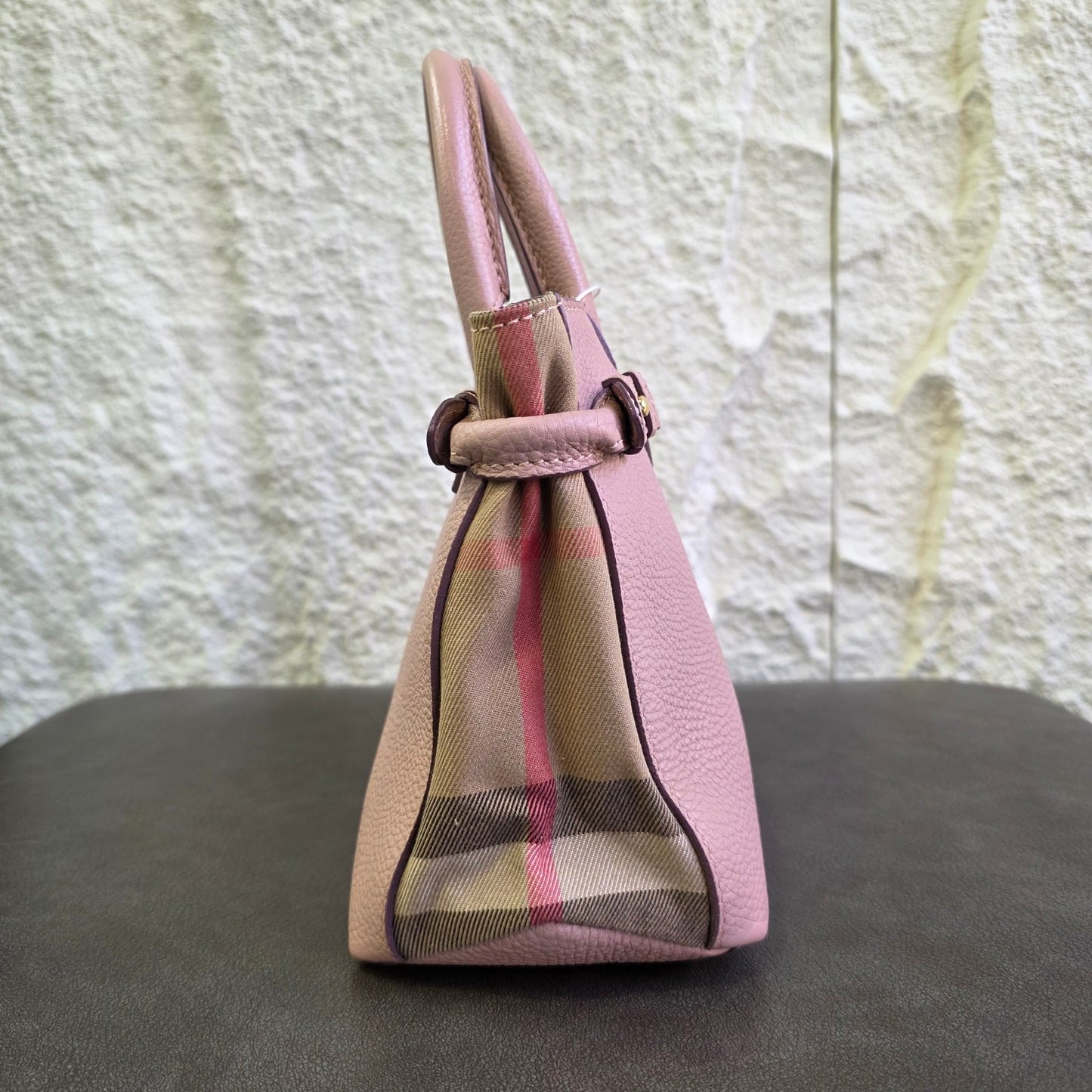 Burberry Pink Handbag (Pre-owned)