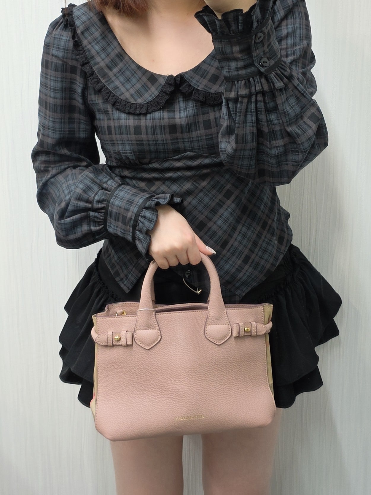 Burberry Pink Handbag (Pre-owned)