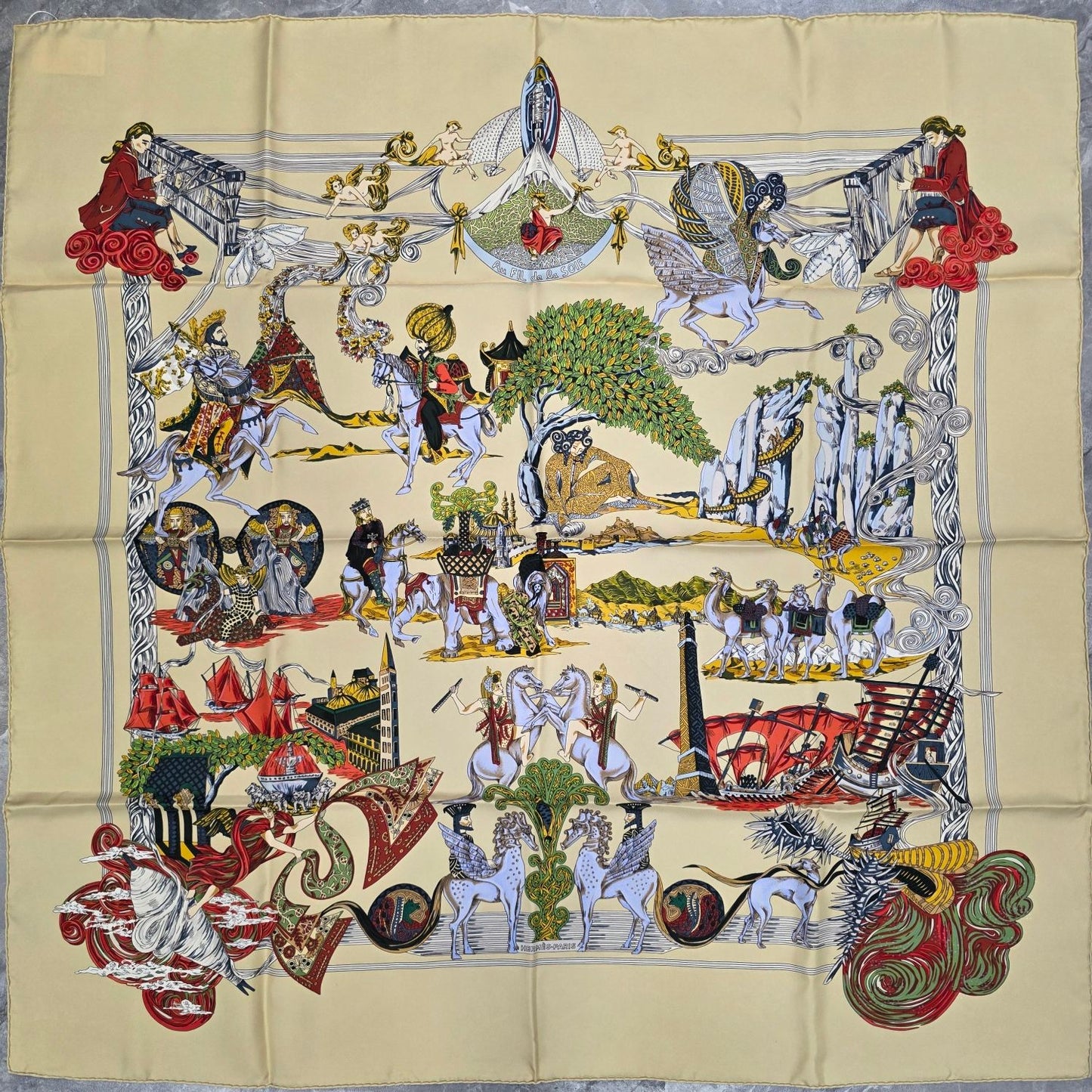 Hermes [Au fil de la soie] Scarf (Pre-owned)