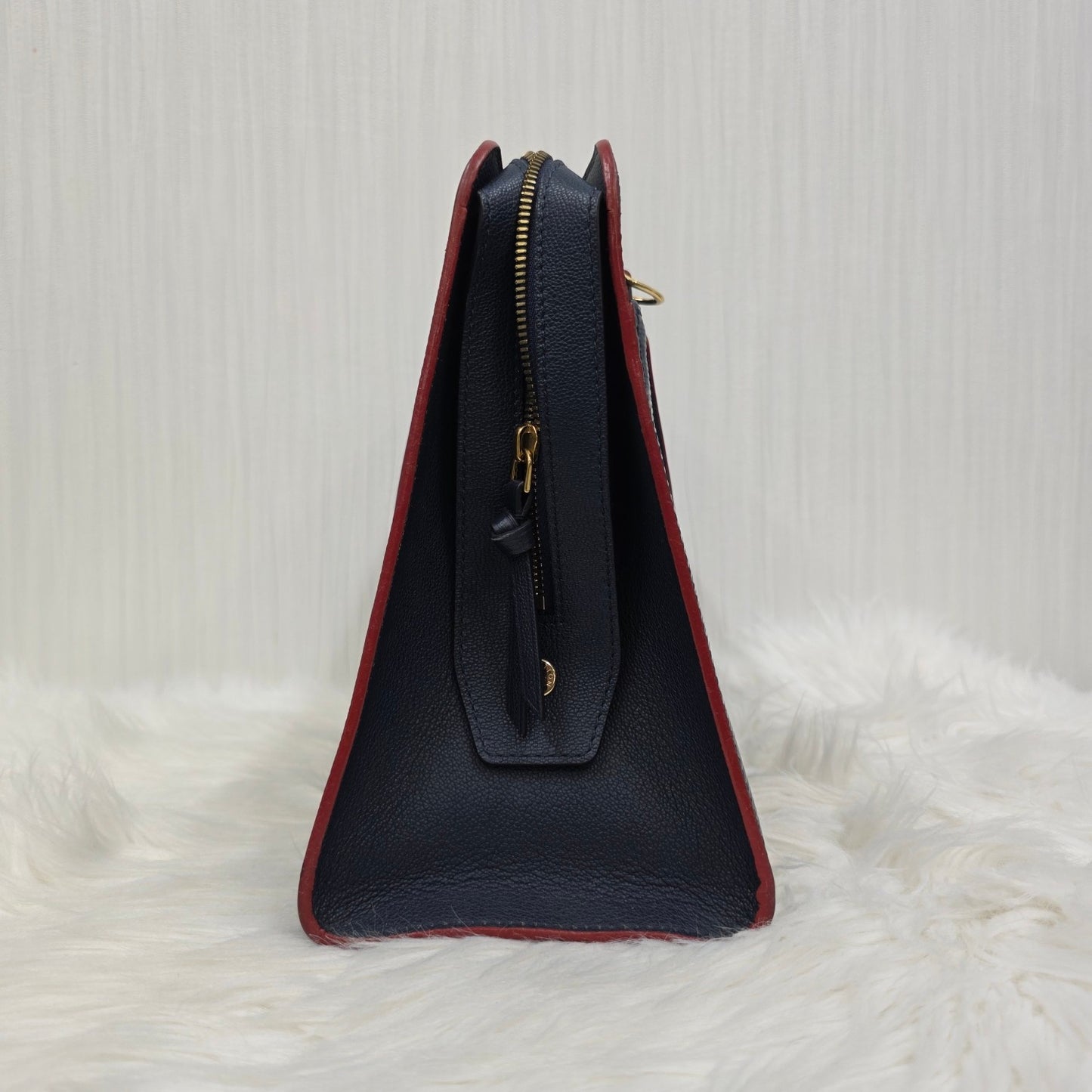 Louis Vuiton Handbag (Pre-owned)