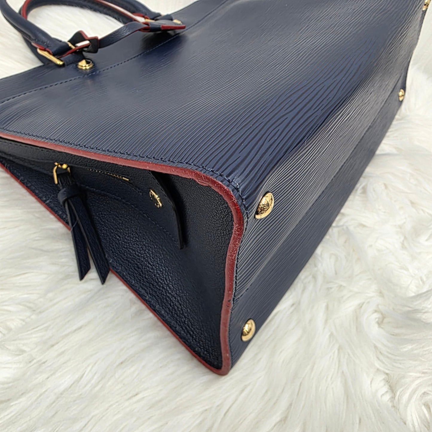 Louis Vuiton Handbag (Pre-owned)
