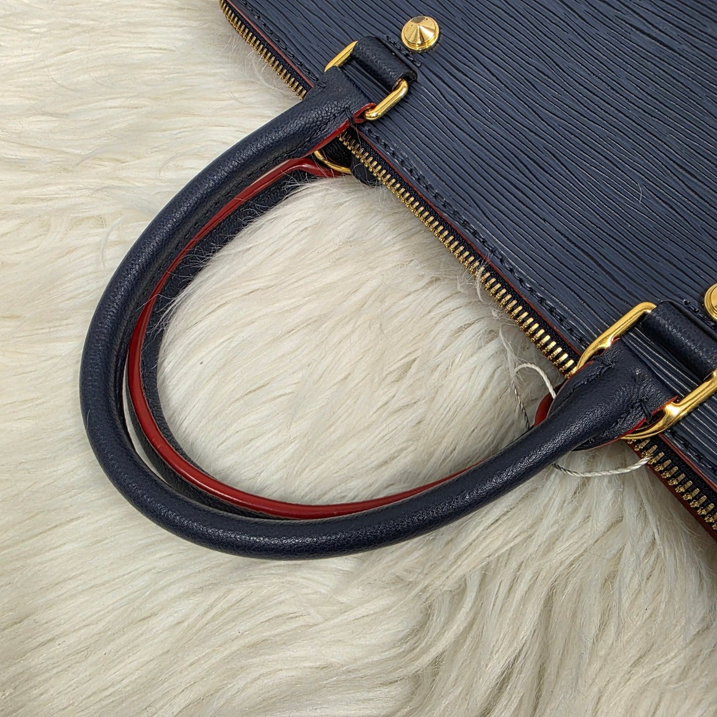 Louis Vuiton Handbag (Pre-owned)