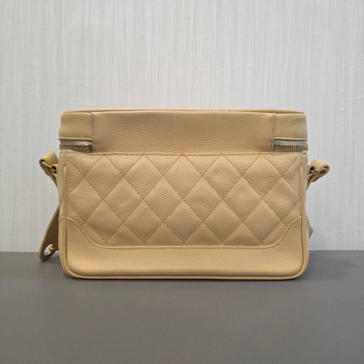 CHANEL Caviar Box Bag (Pre-owned)