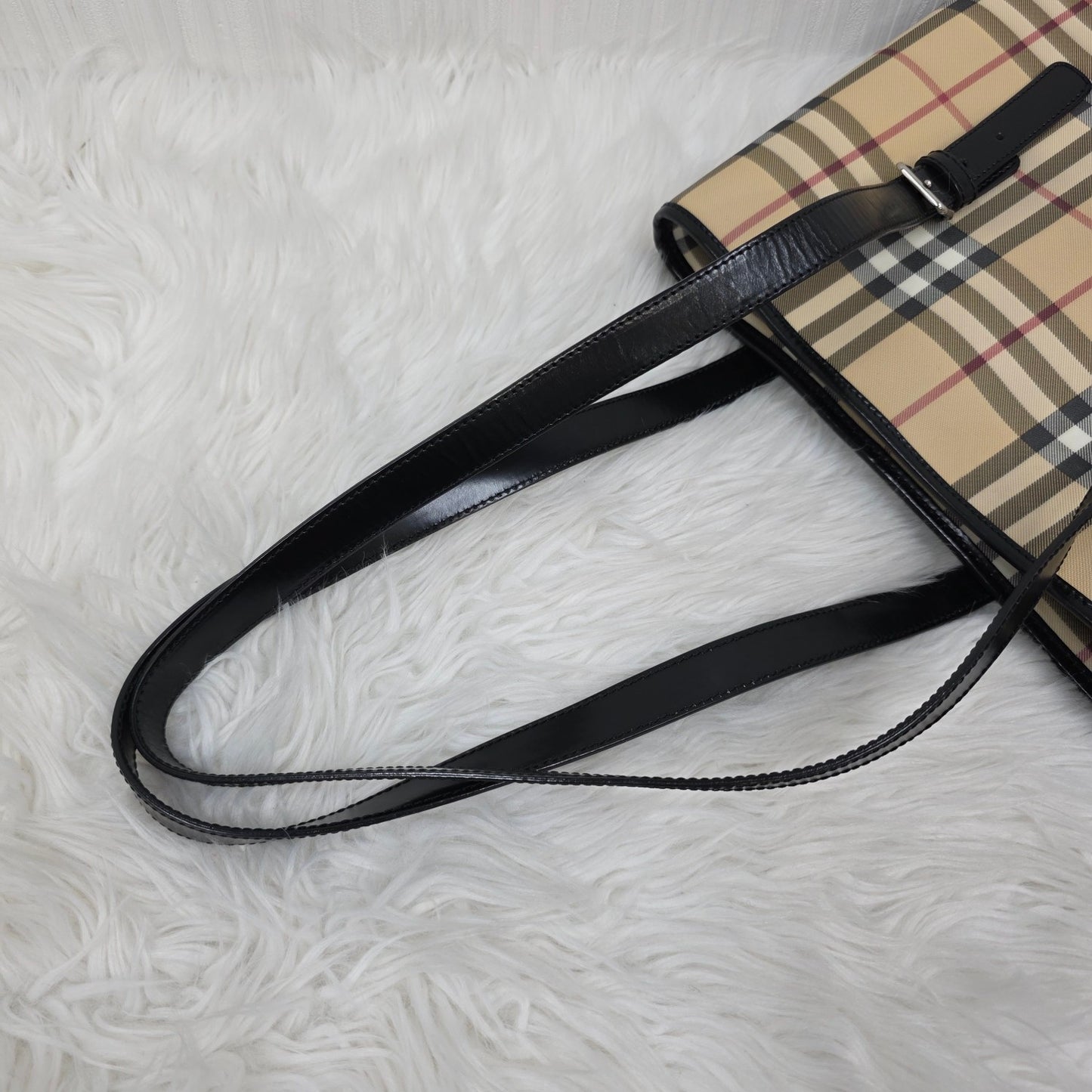 Burberry Tote Bag (Pre-owned)