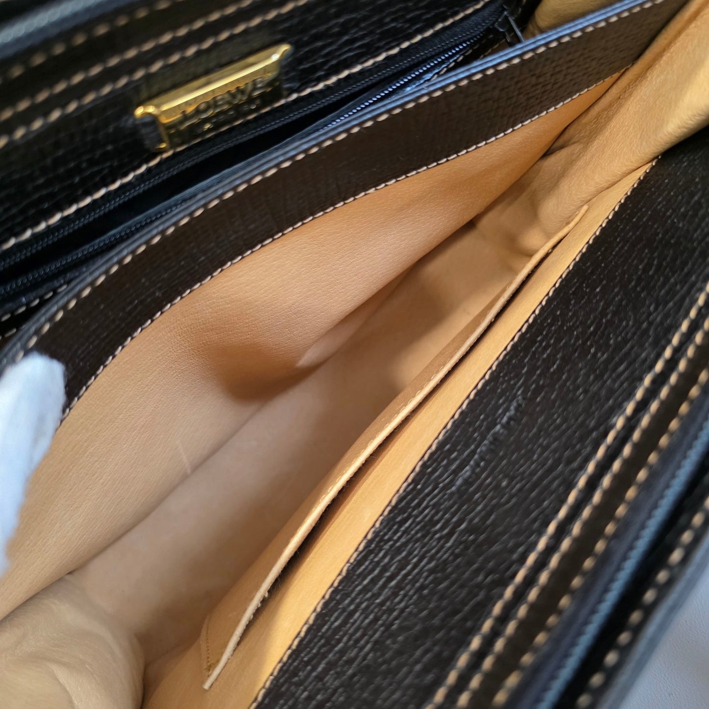LOEWE Tote Handbag (Pre-owned)