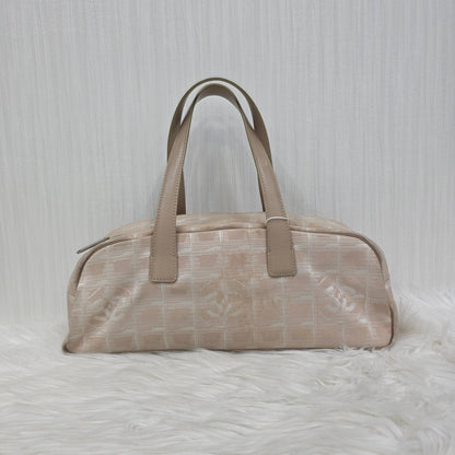 CHANEL Ice Grid Baguette Bag (Pre-owned)