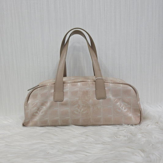 CHANEL Ice Grid Baguette Bag (Pre-owned)