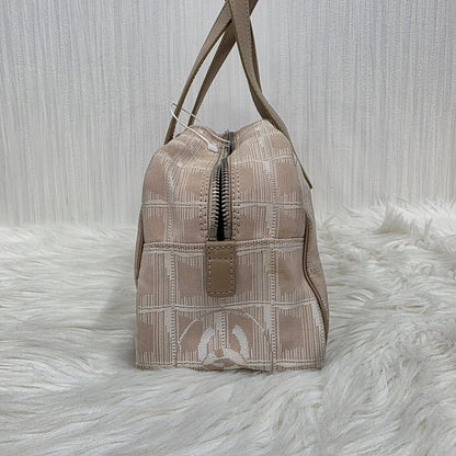 CHANEL Ice Grid Baguette Bag (Pre-owned)