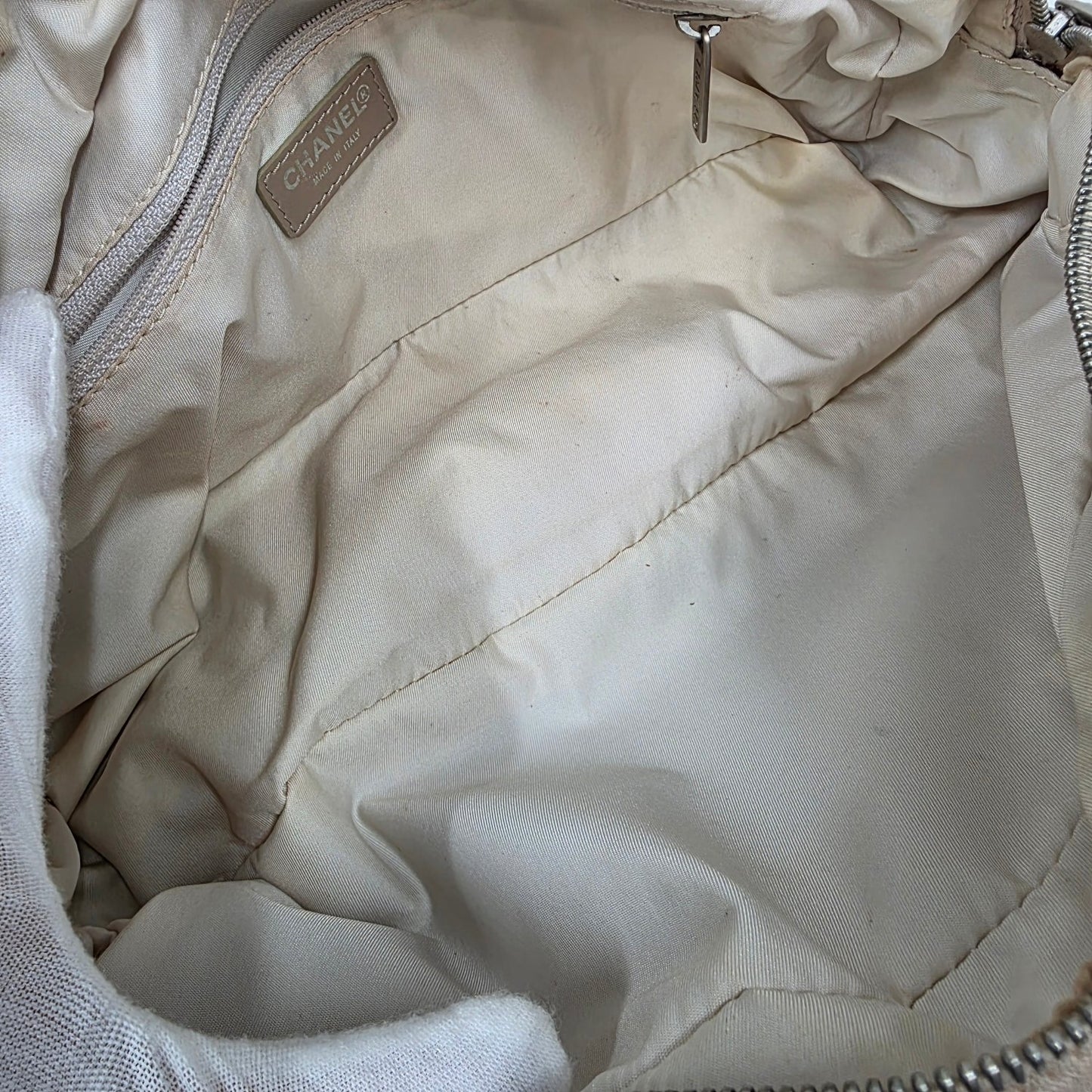 CHANEL Ice Grid Baguette Bag (Pre-owned)