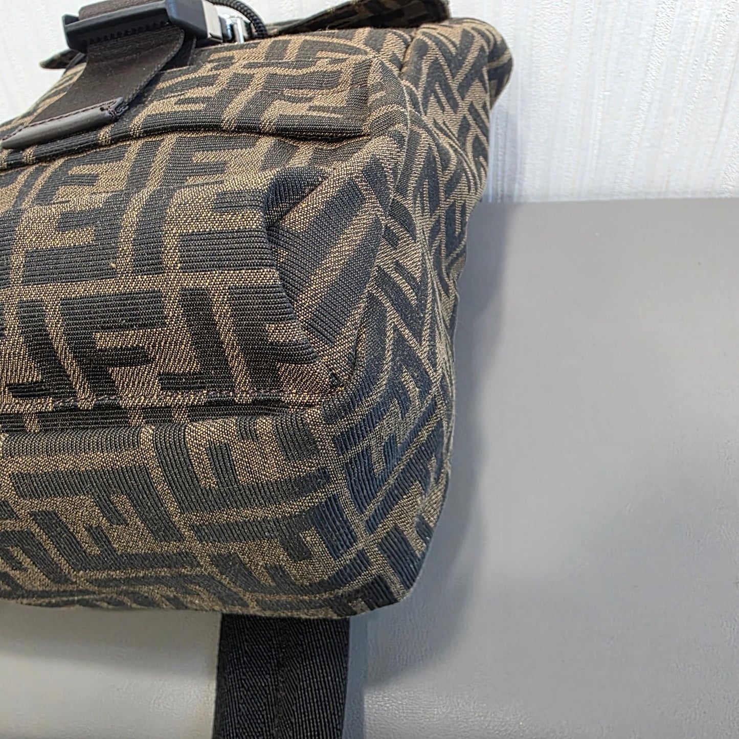 FENDI monogram 背包（二手） 