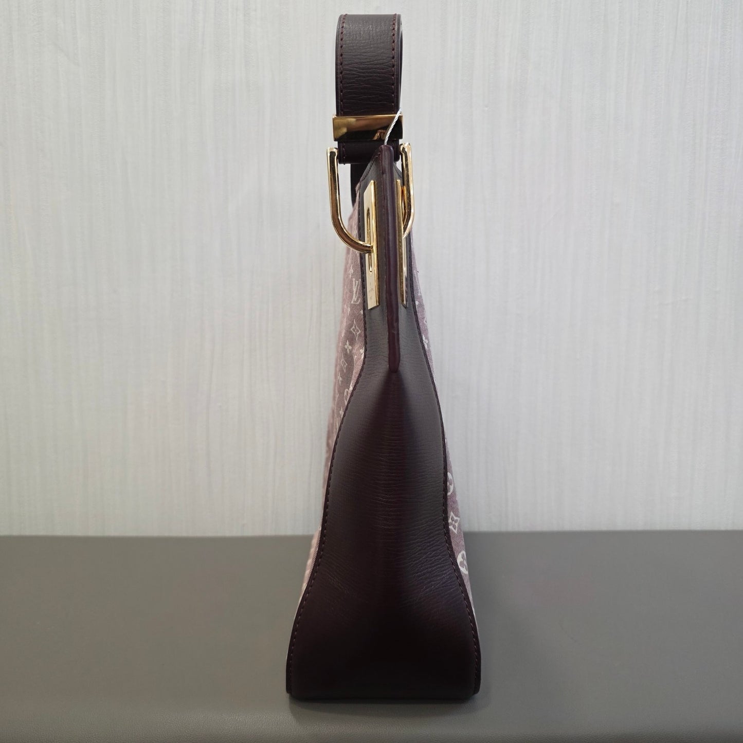 Louis Vuitton One Shoulder Bag (Pre-owned)