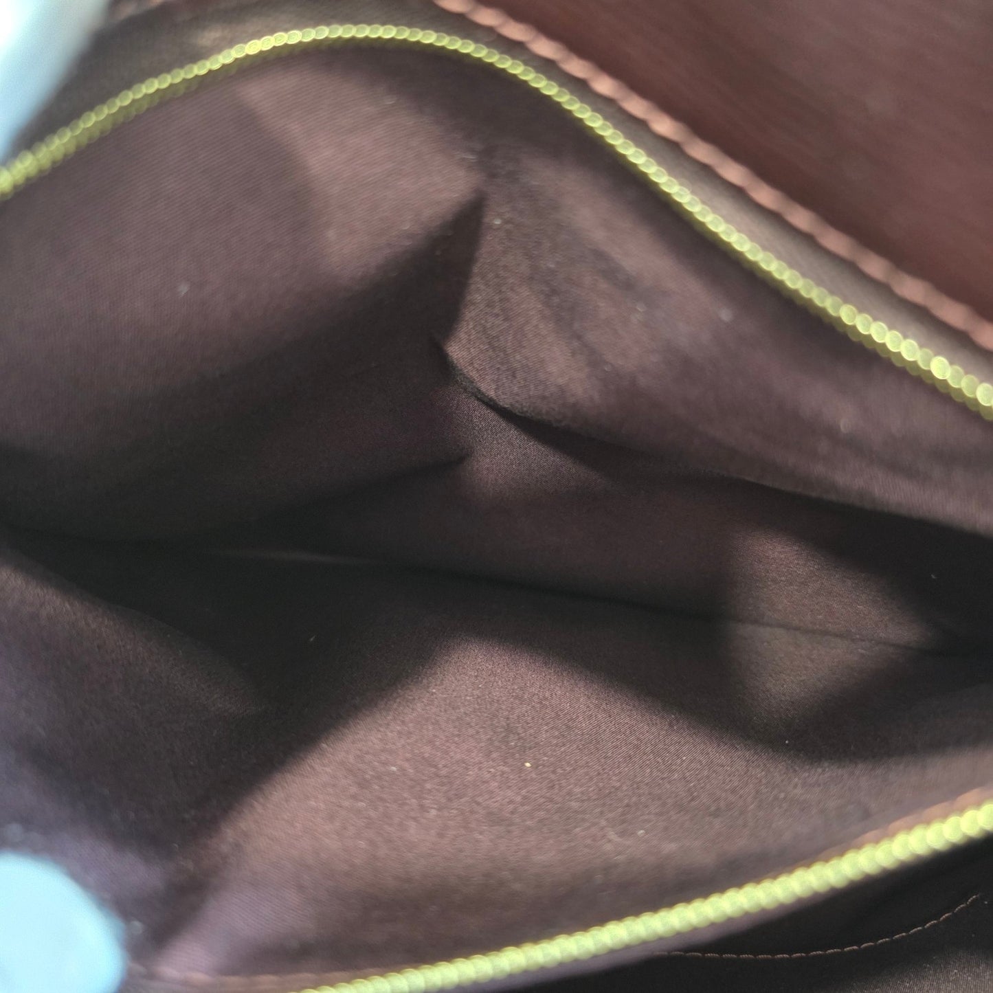Louis Vuitton One Shoulder Bag (Pre-owned)