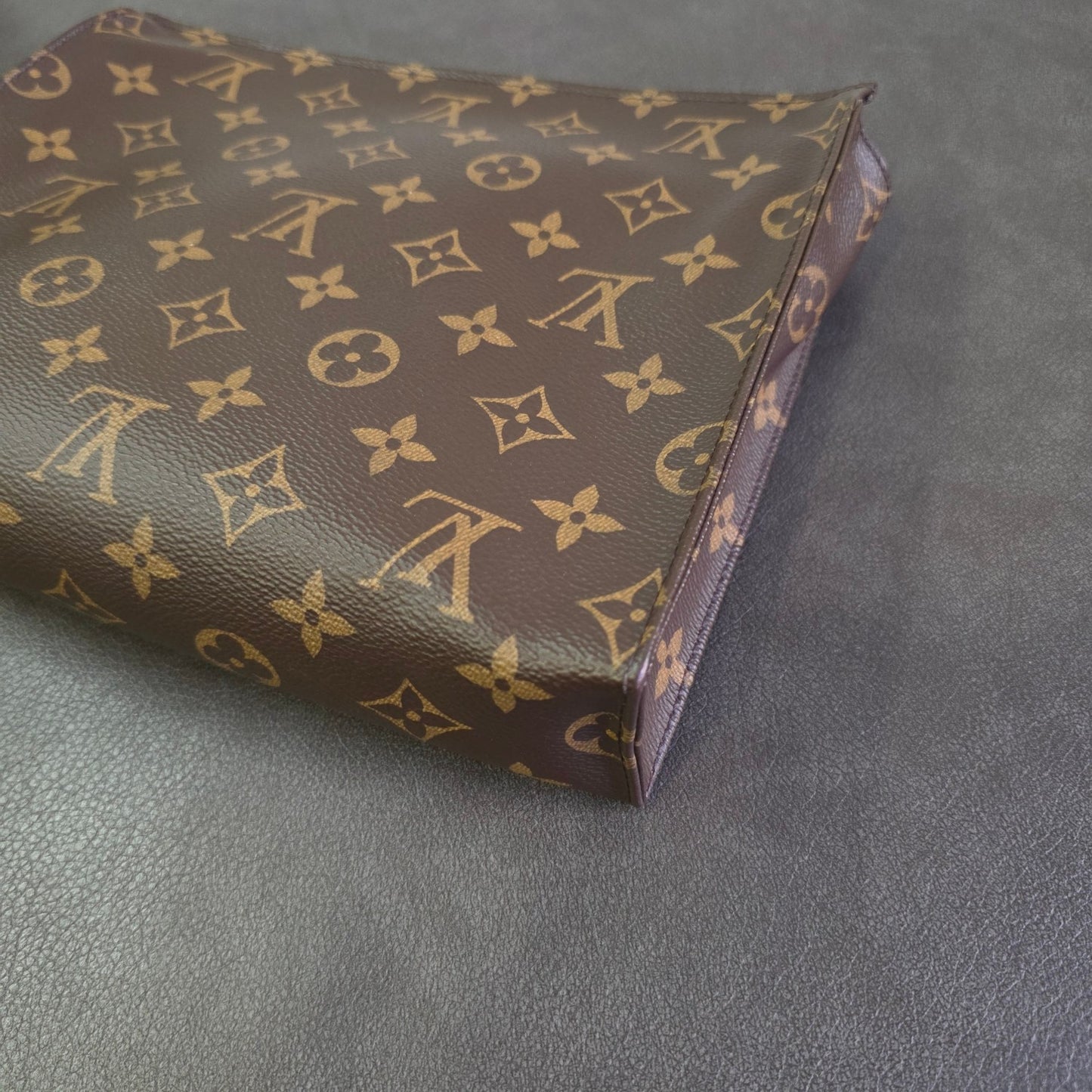 Louis Vuitton Monogram Handbag (Pre-owned)