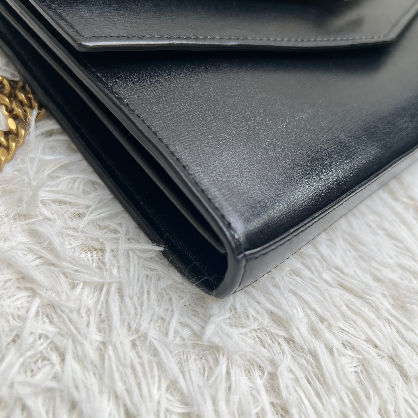 YSL Chained Crossbody Bag (Pre-owned)