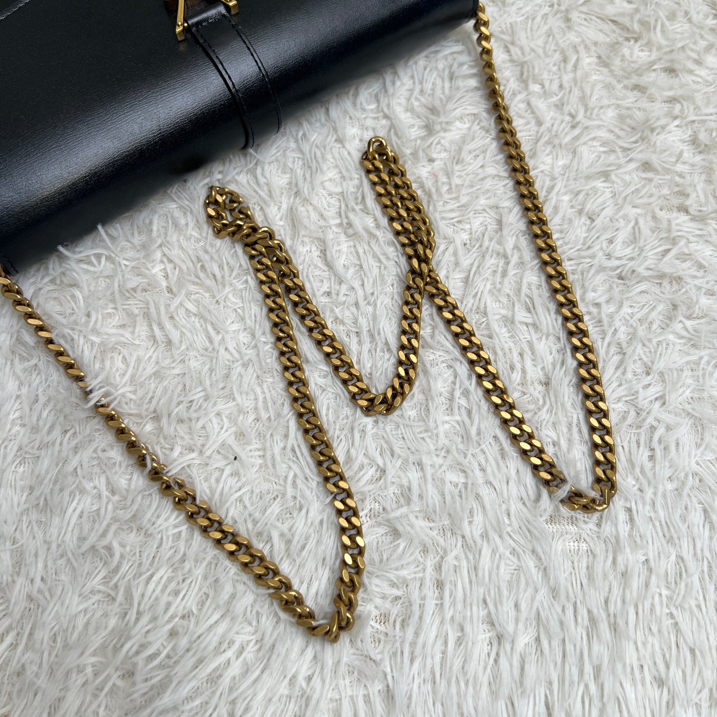 YSL Chained Crossbody Bag (Pre-owned)