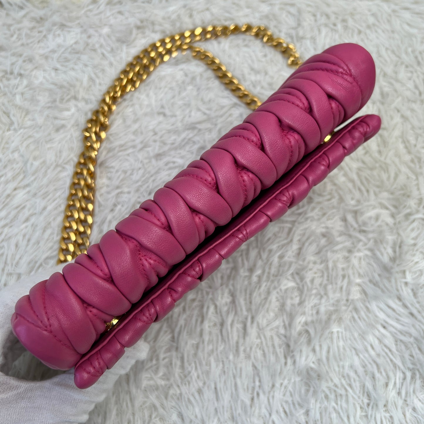 MIUMIU Chained Shoulder Bag (Pre-owned)