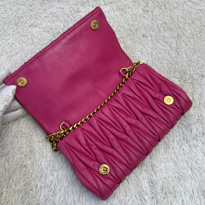 MIUMIU Chained Shoulder Bag (Pre-owned)