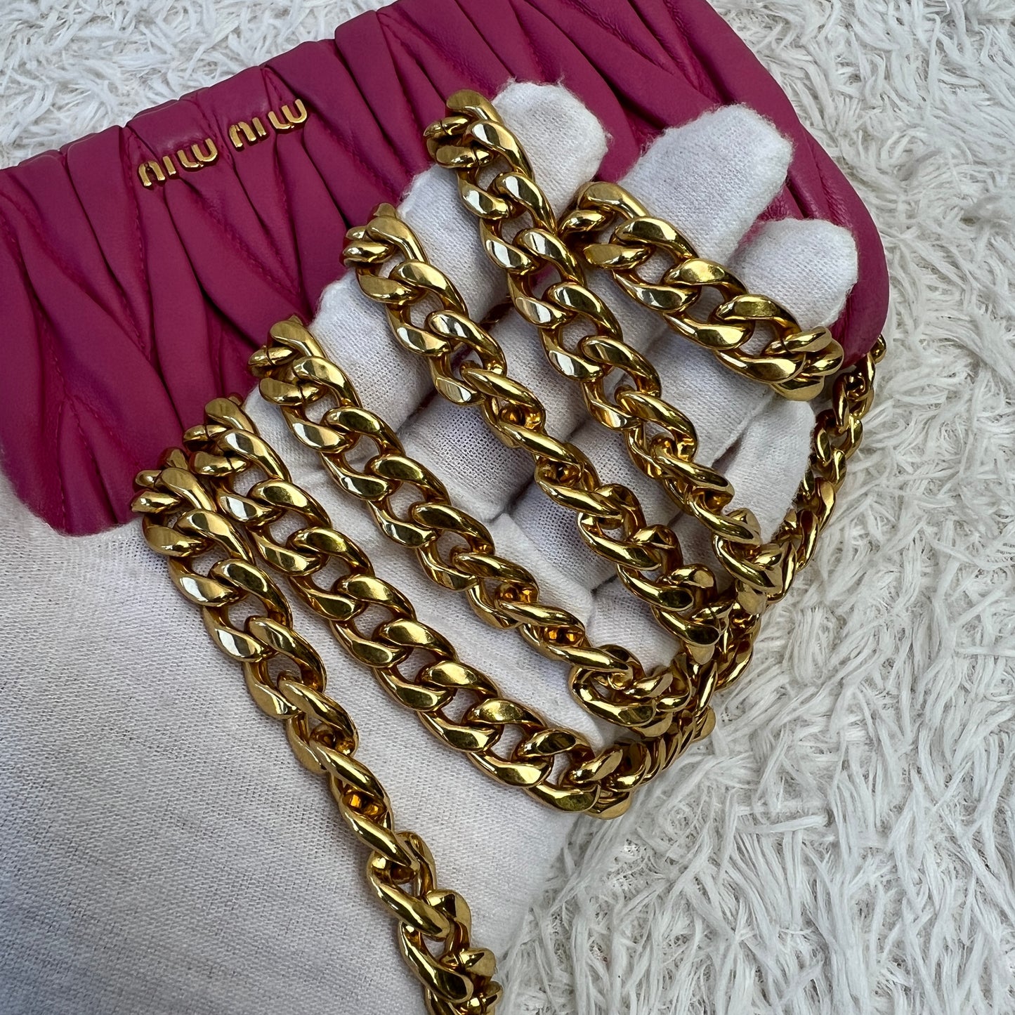 MIUMIU Chained Shoulder Bag (Pre-owned)
