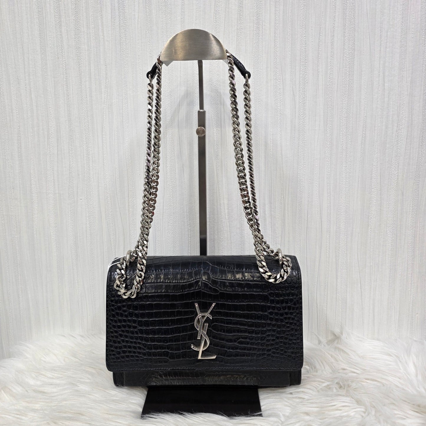 YSL Chained Shoulder Bag (Pre-owned)