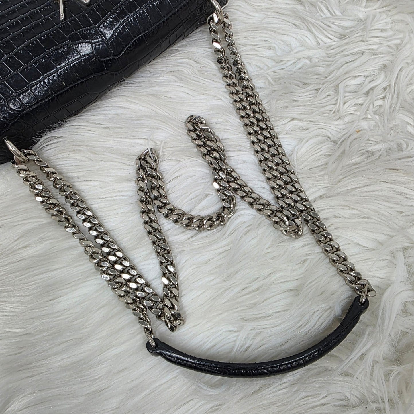 YSL Chained Shoulder Bag (Pre-owned)